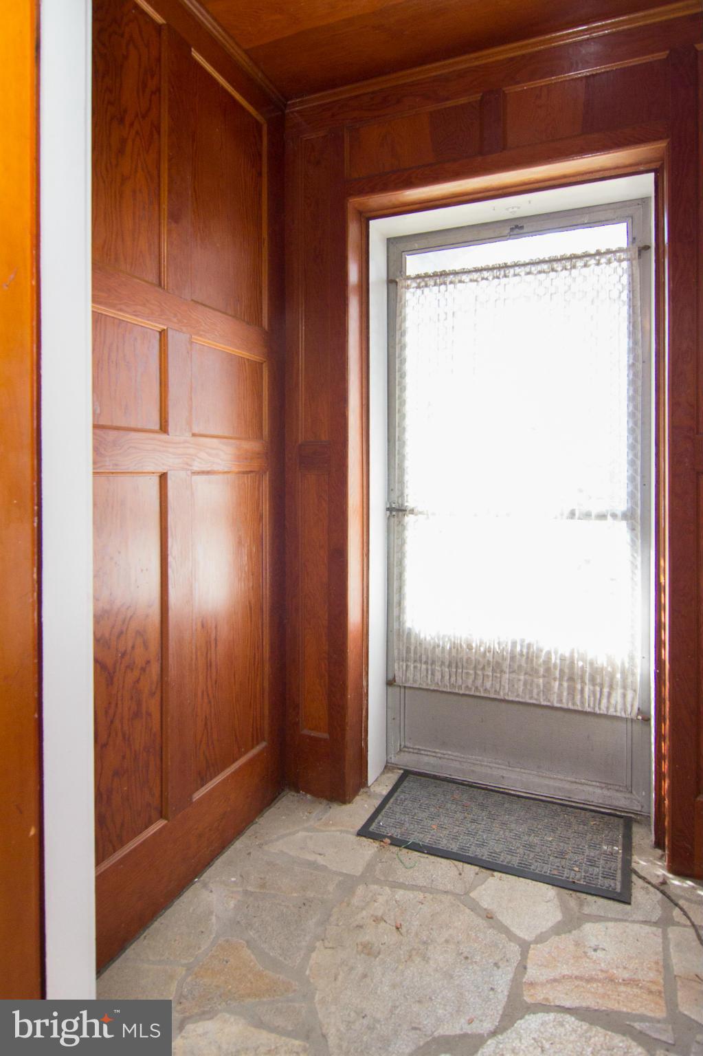 59 Washington Road Westminster, MD 21157 - Photo 9 of 30 Interior (General)