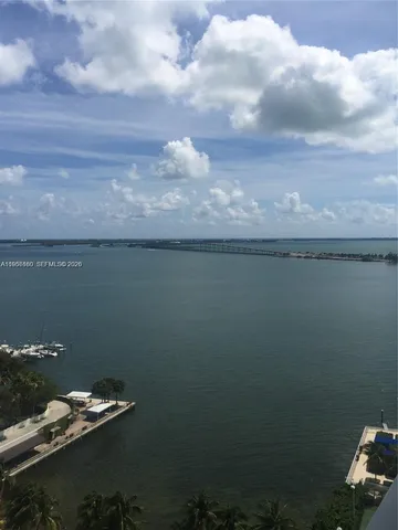 $3,150 | 2101 Brickell Avenue, Unit 1504, Miami, FL 33129