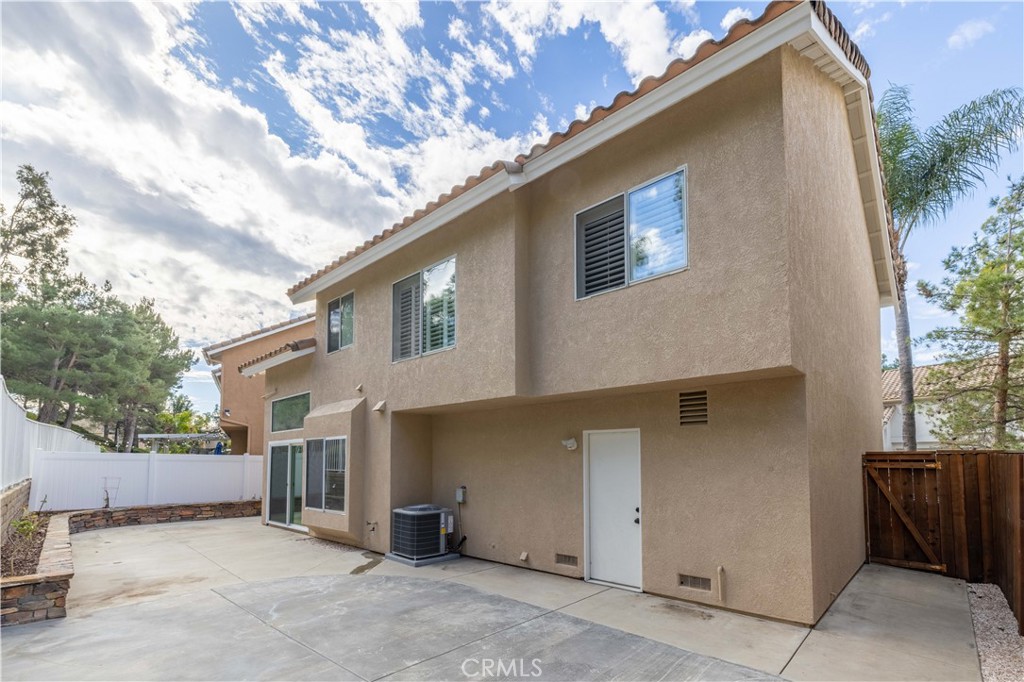 8 Massier Lane Lake Forest, CA 92610 - Photo 31 of 34 a house with a outdoor space