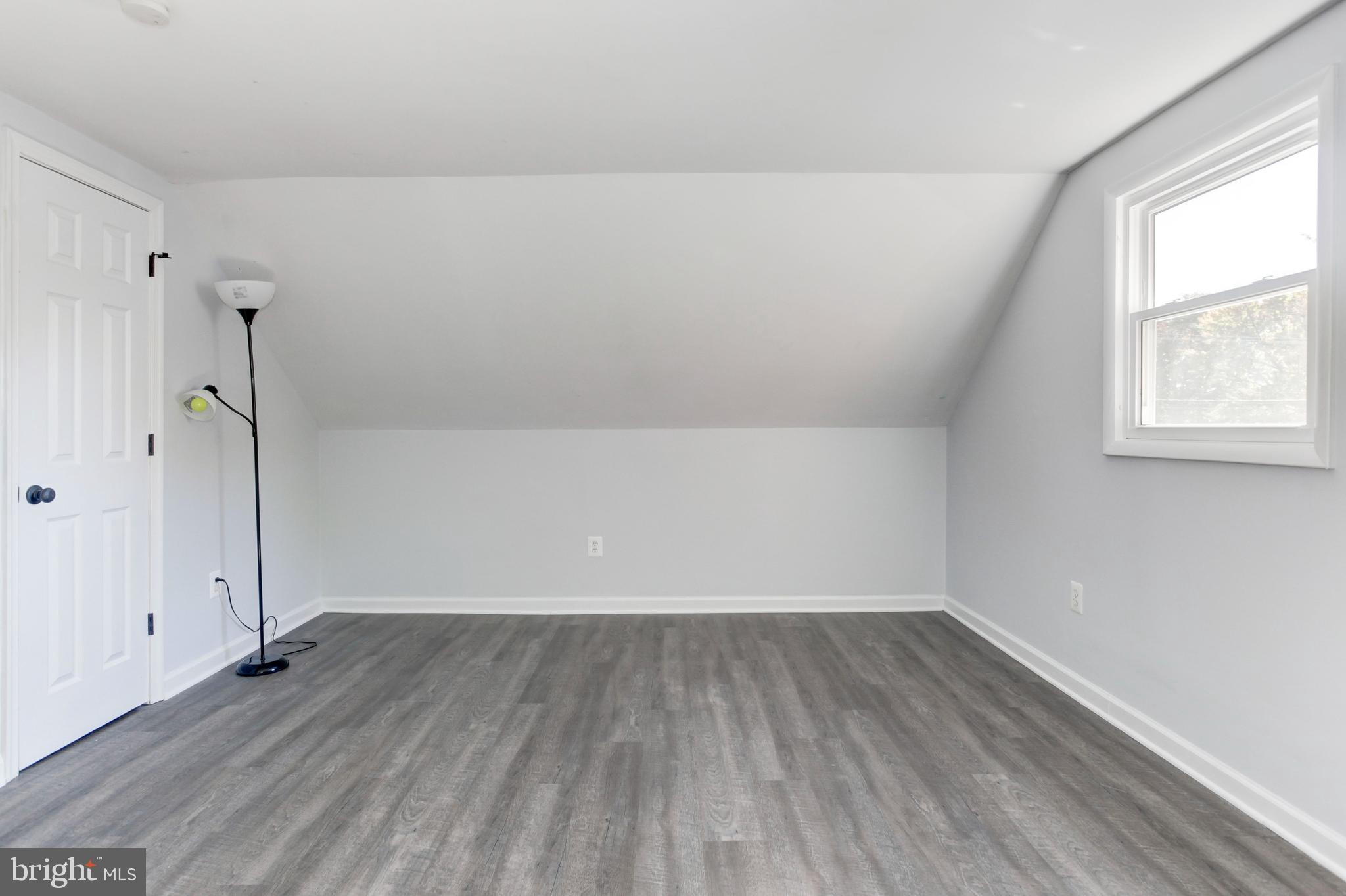 15210 Michigan Rd. Woodbridge, VA 22191 - Photo 30 of 54 Gallery Image 30