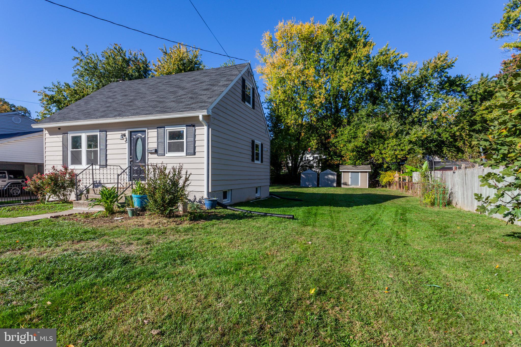 15210 Michigan Rd. Woodbridge, VA 22191 - Photo 8 of 54 Gallery Image 8