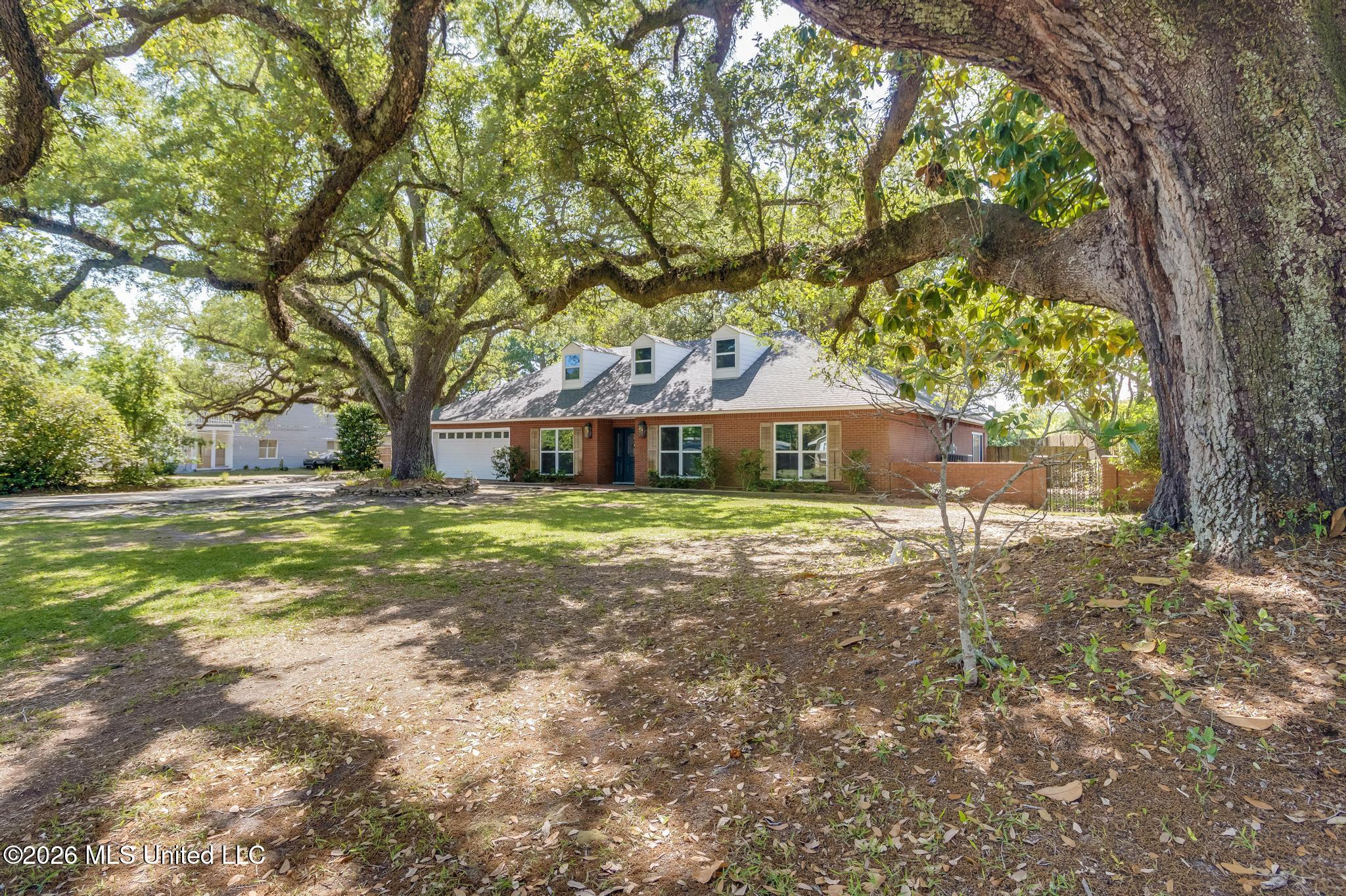 309 White Harbor Road Long Beach, MS 39560 - Photo 3 of 31 IMG_1280