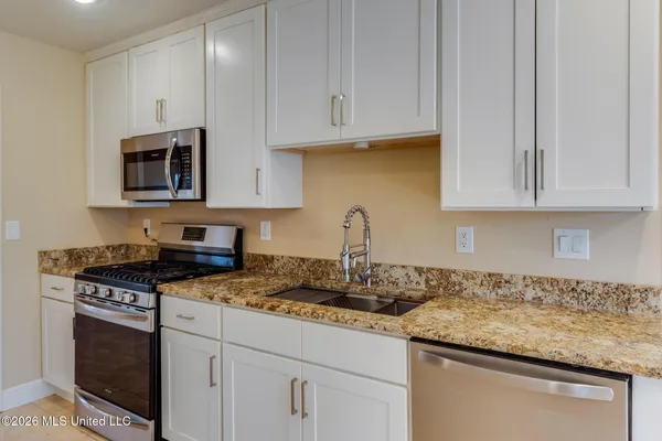 $439,000 | 309 White Harbor Road, Long Beach, MS 39560