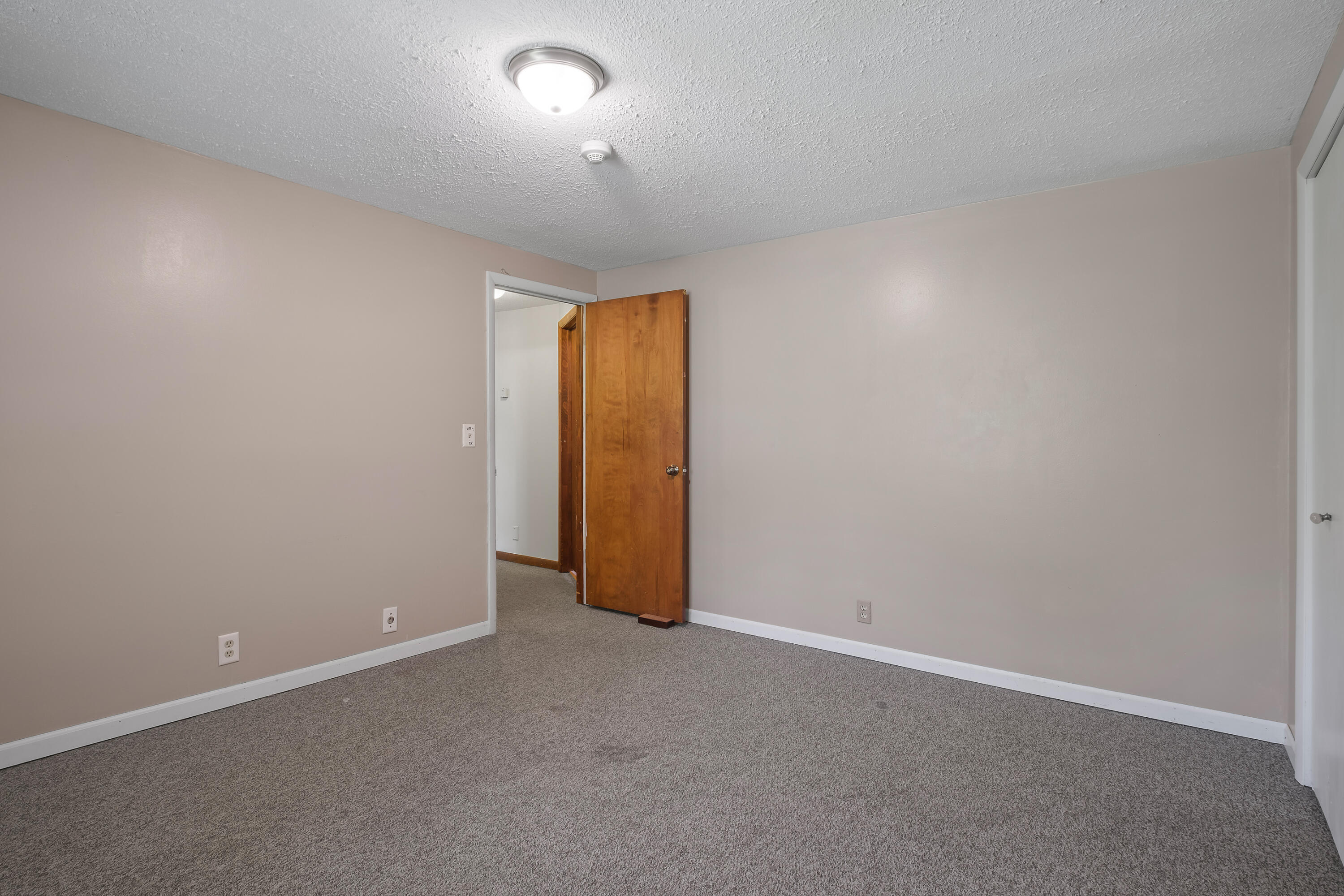 5455 14 Mile Road Northeast Rockford, MI 49341 - Photo 23 of 44 Photo-15