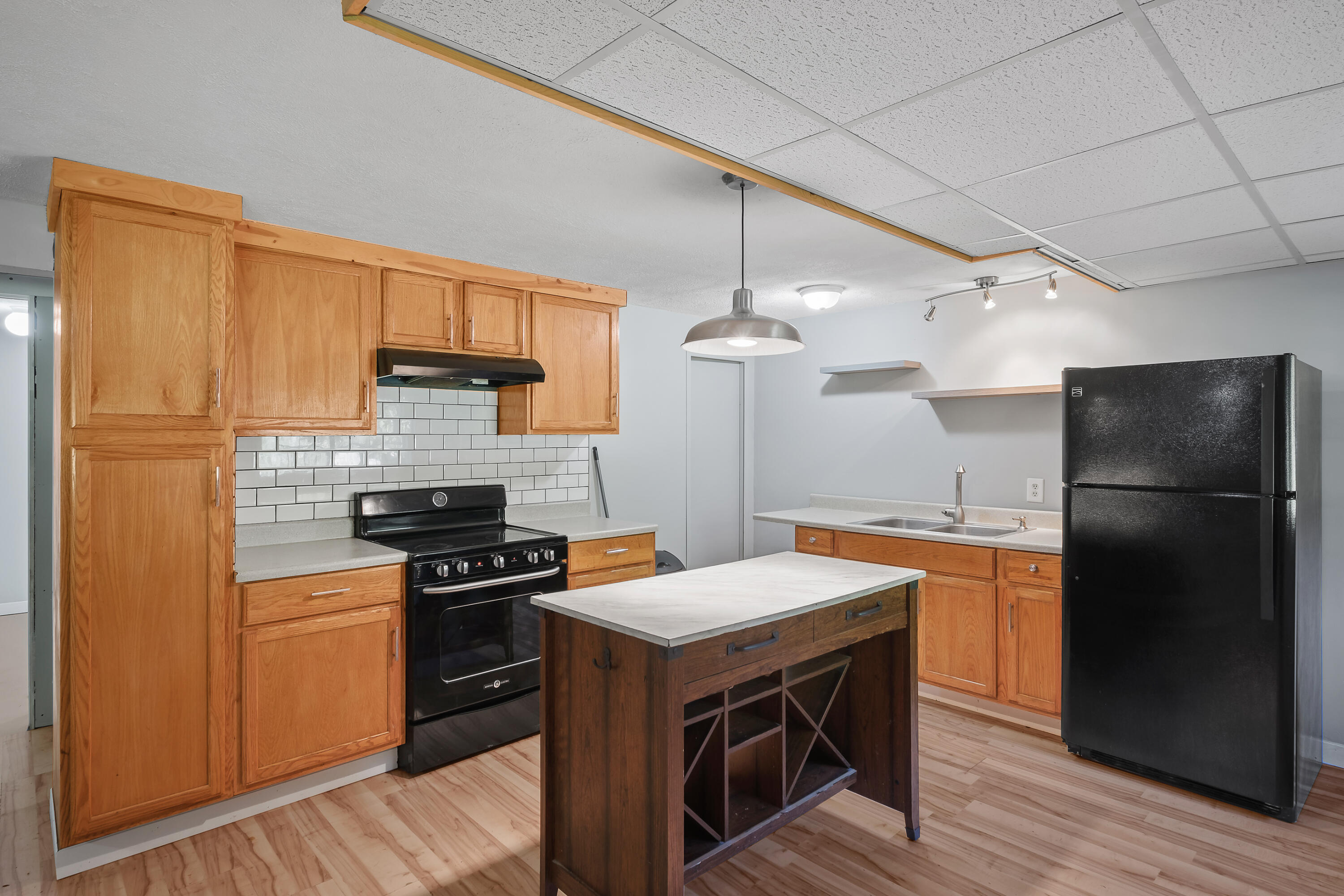 5455 14 Mile Road Northeast Rockford, MI 49341 - Photo 29 of 44 Photo-36