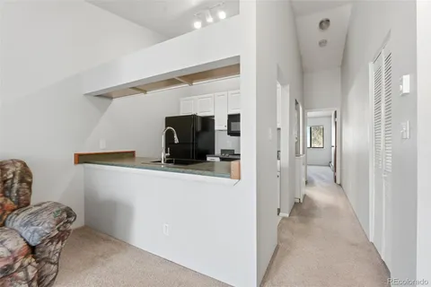 a view of livingroom with furniture