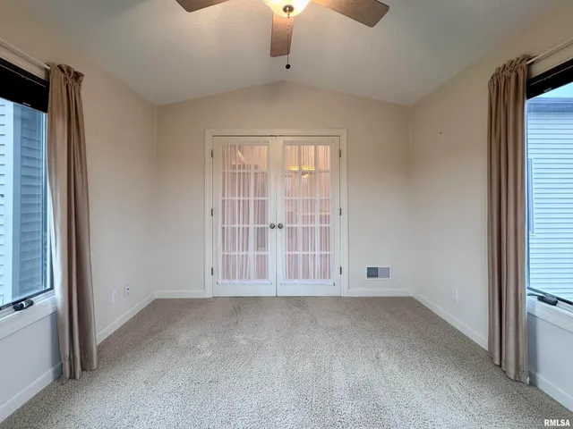 $239,000 | 504 Mill Ridge Road, Clinton, IA 52732