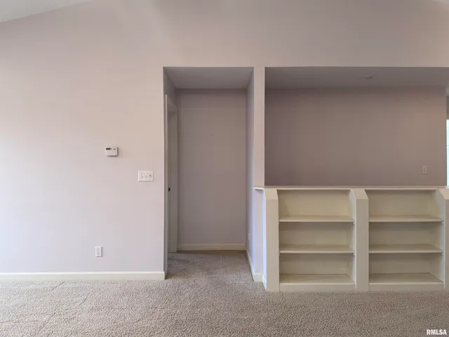 $239,000 | 504 Mill Ridge Road, Clinton, IA 52732