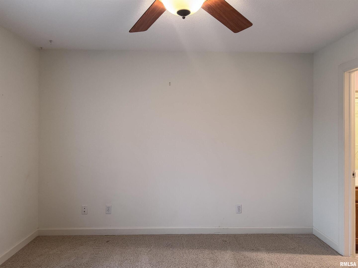 504 Mill Ridge Road Clinton, IA 52732 - Photo 16 of 32