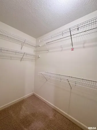 $229,900 | 504 Mill Ridge Road, Unit 2, Clinton, IA 52732