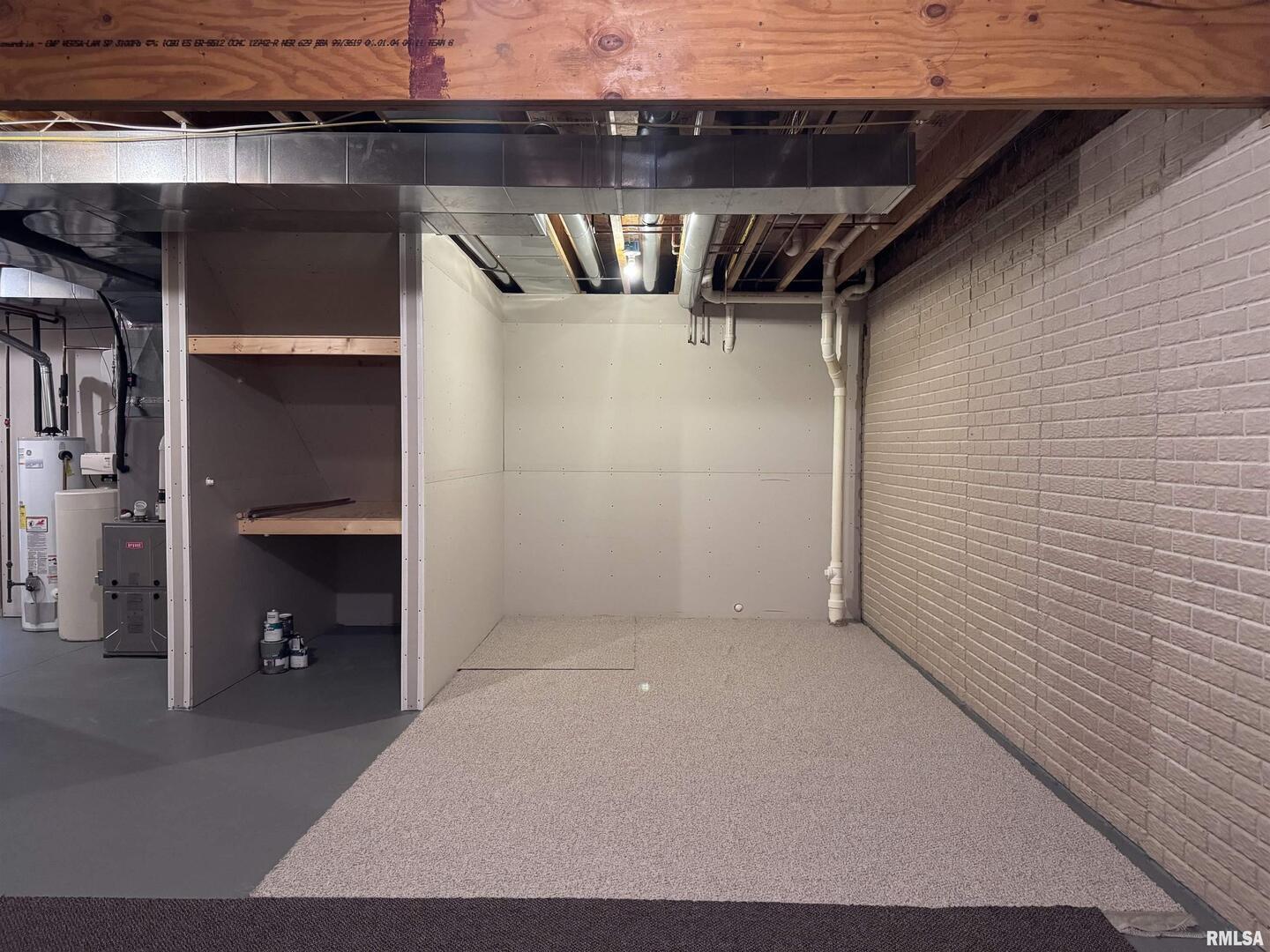 504 Mill Ridge Road Clinton, IA 52732 - Photo 26 of 32