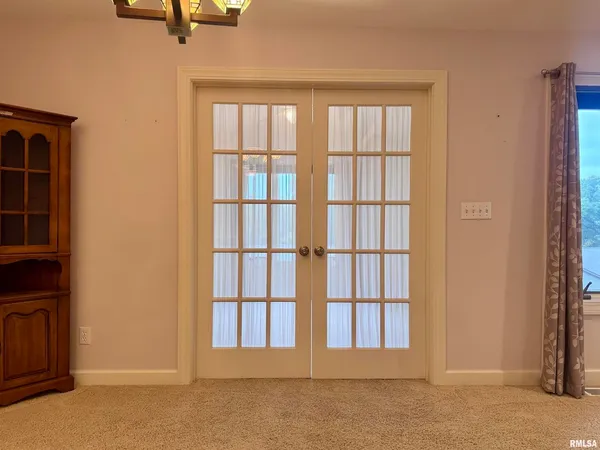 $229,900 | 504 Mill Ridge Road, Unit 2, Clinton, IA 52732