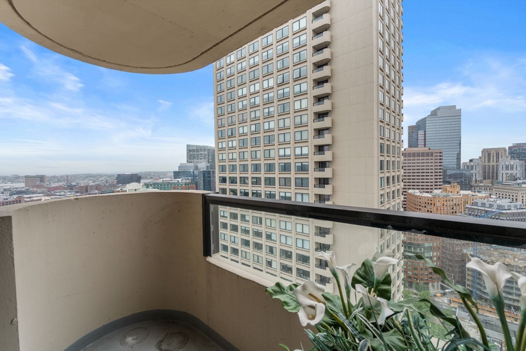 85 East India Row, Unit 28F Boston, MA 02110 - Photo 18 of 24