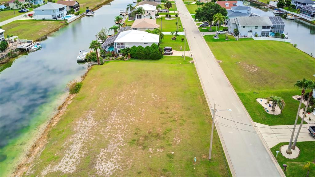 3487 Croaker Drive Hernando Beach, FL 34607 - Photo 7 of 23 a bathroom with a swimming pool