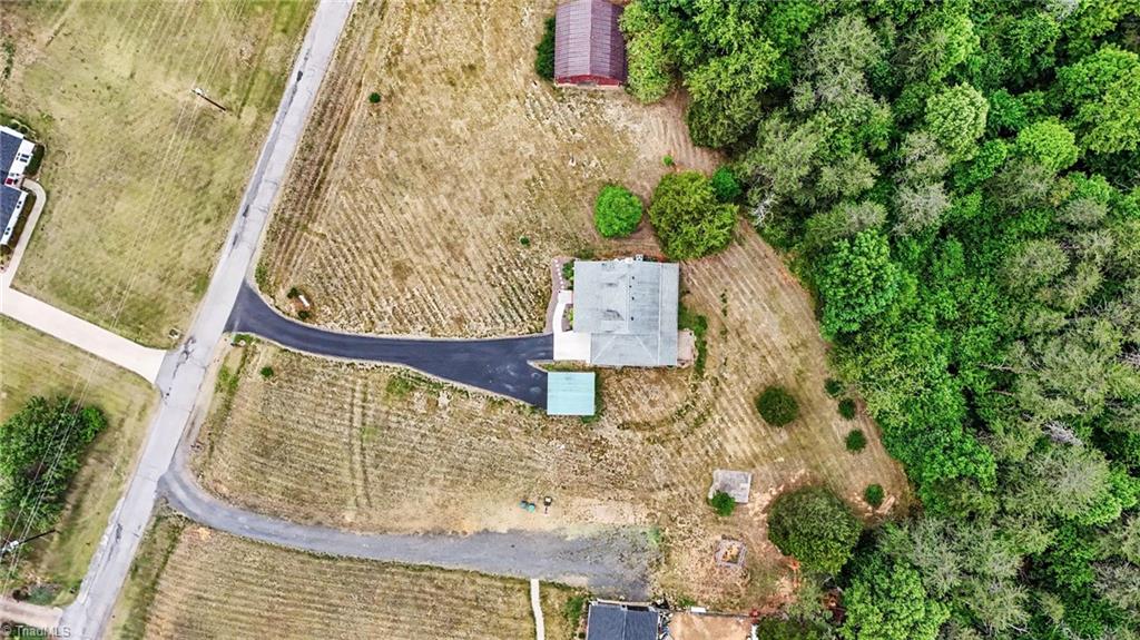 329 Pine Road Eden, NC 27288 - Photo 23 of 25