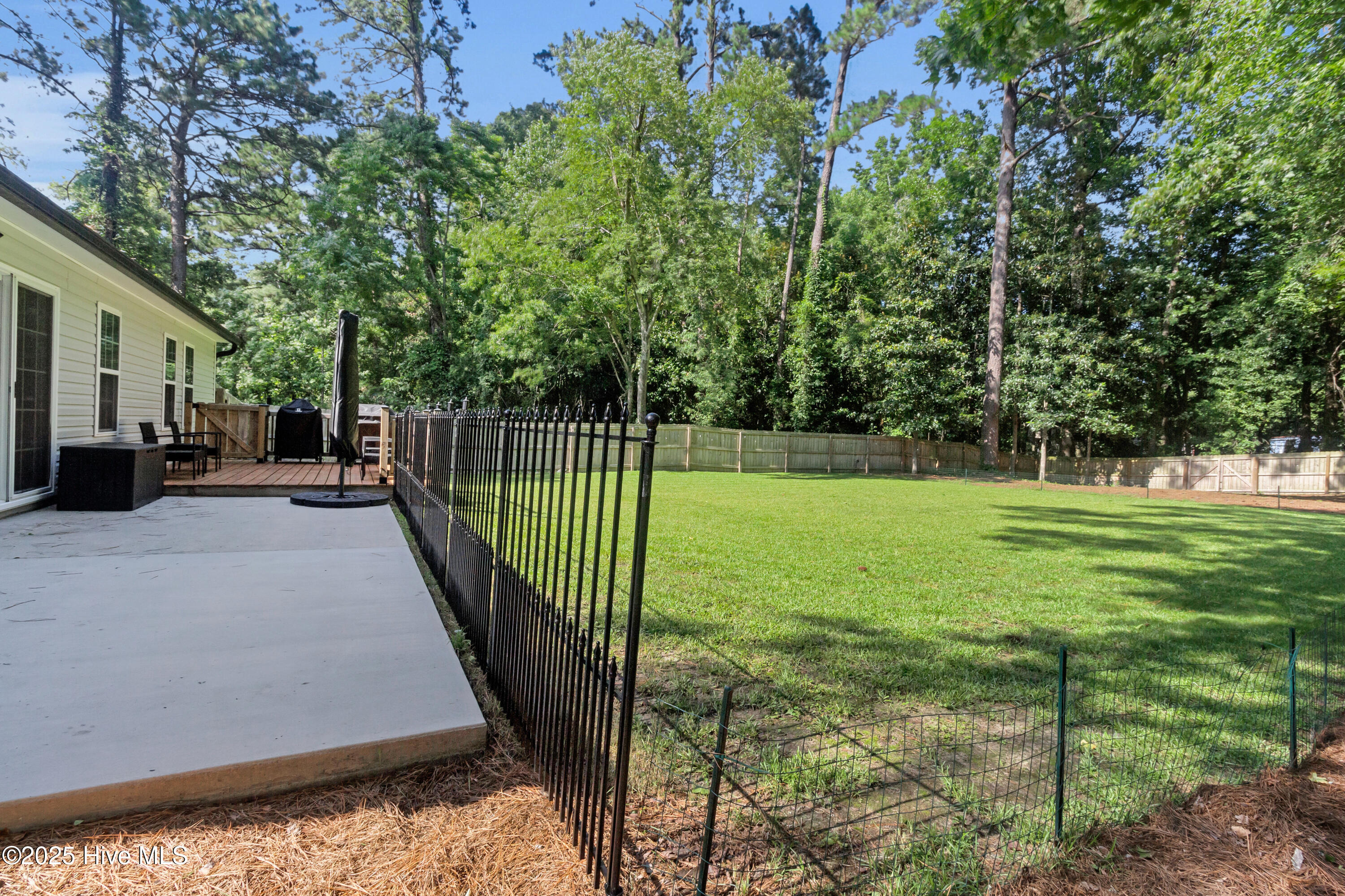 221 Church Road Havelock, NC 28532 - Photo 6 of 29 19