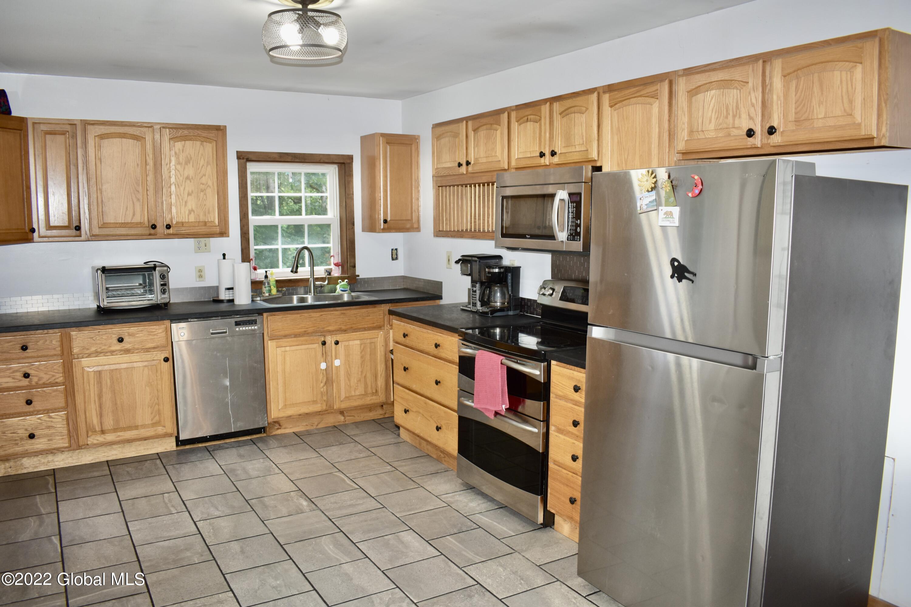 227 Fox Road Hampton, NY 12837 - Photo 3 of 30 DSC_0345