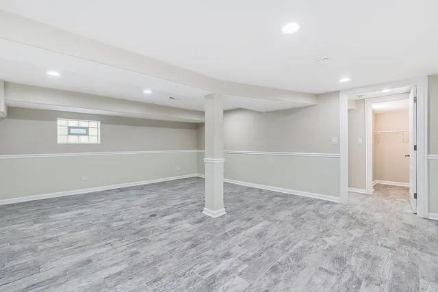 a view of empty room