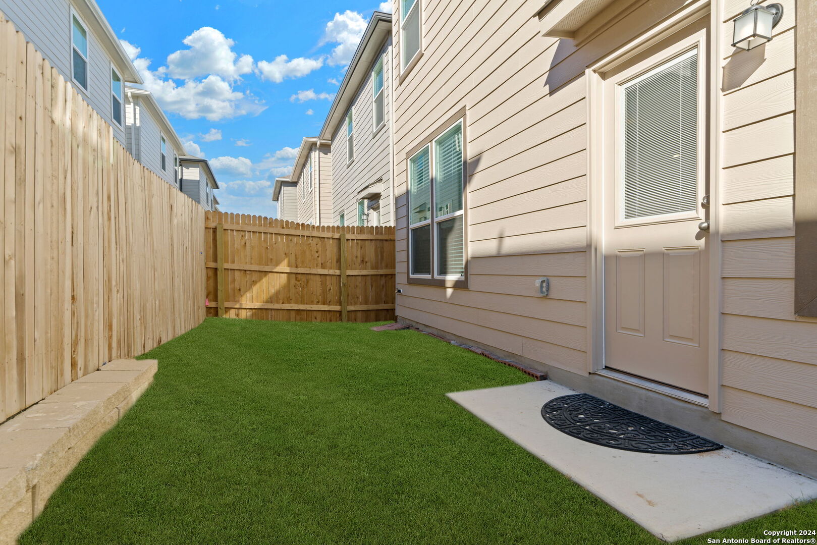 14839 Vance Jackson Road, Unit 910 San Antonio, TX 78249 - Photo 29 of 29 a view of a backyard