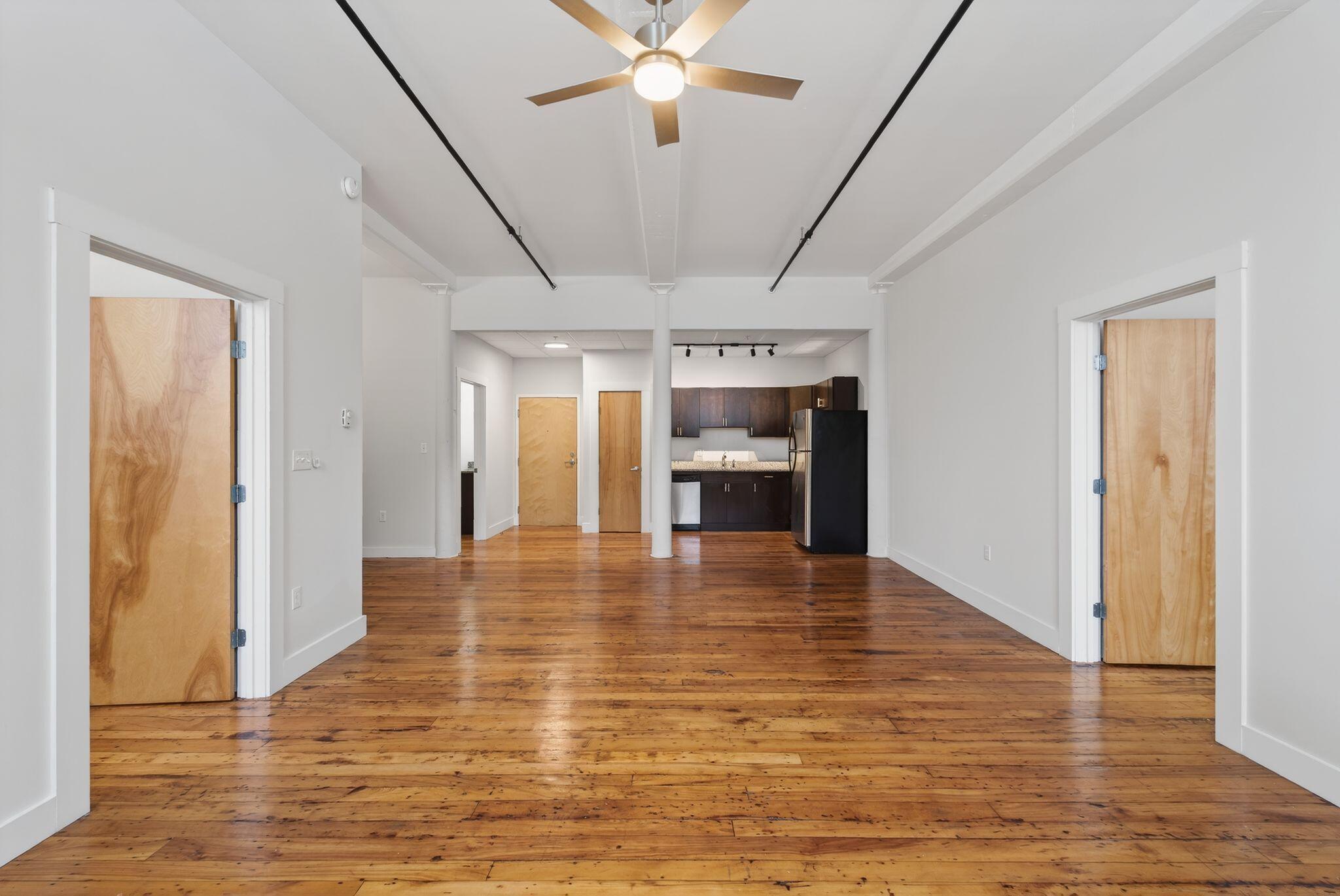 2 Main Street, Unit 18405 Biddeford, ME 04005 - Photo 11 of 50 Light filled 18-405