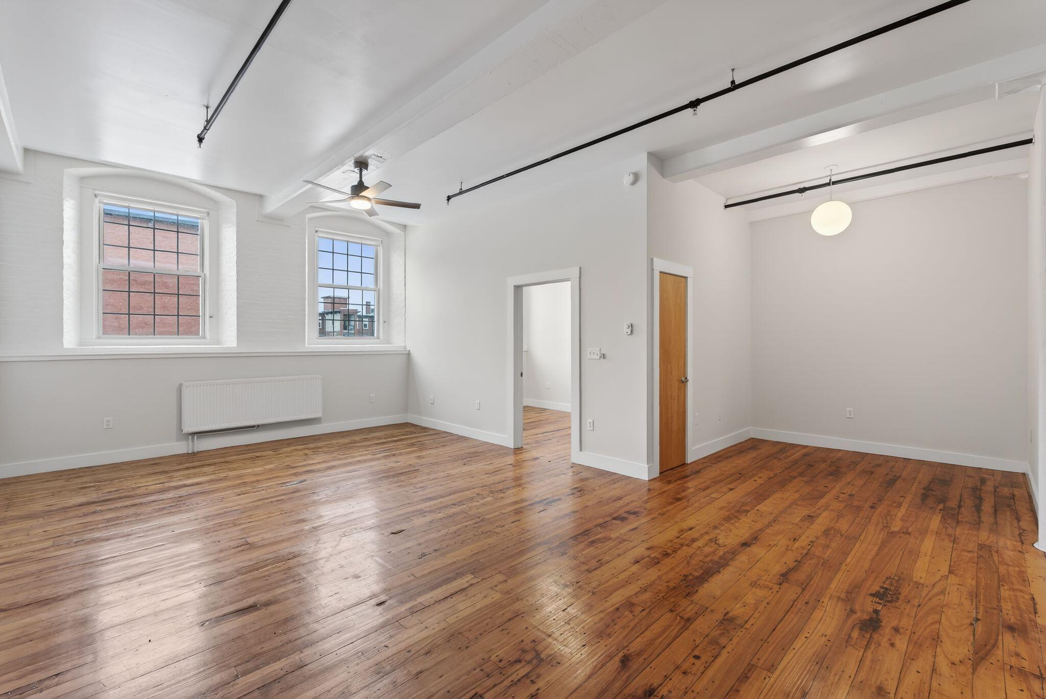 2 Main Street, Unit 18405 Biddeford, ME 04005 - Photo 13 of 50 Light filled 18-405