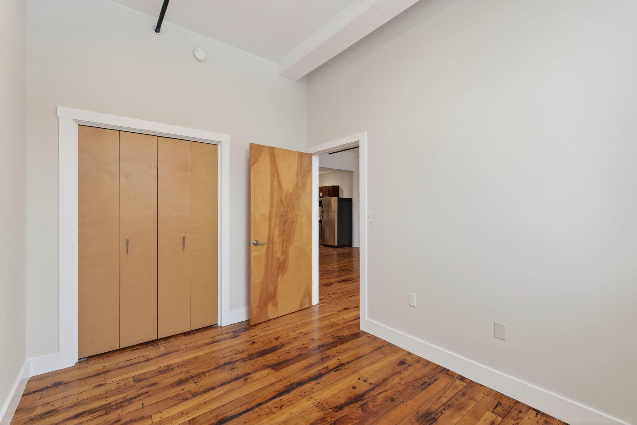 2 Main Street, Unit 18405 Biddeford, ME 04005 - Photo 16 of 50 Light filled 18-405