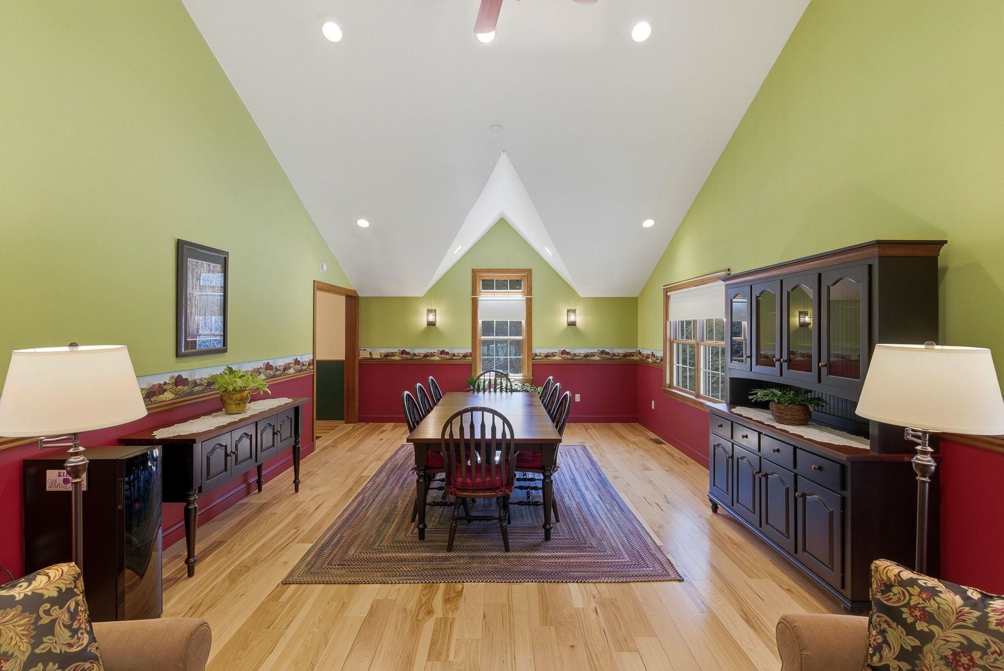 166 Amherst Street Amherst, NH 03031 - Photo 19 of 52