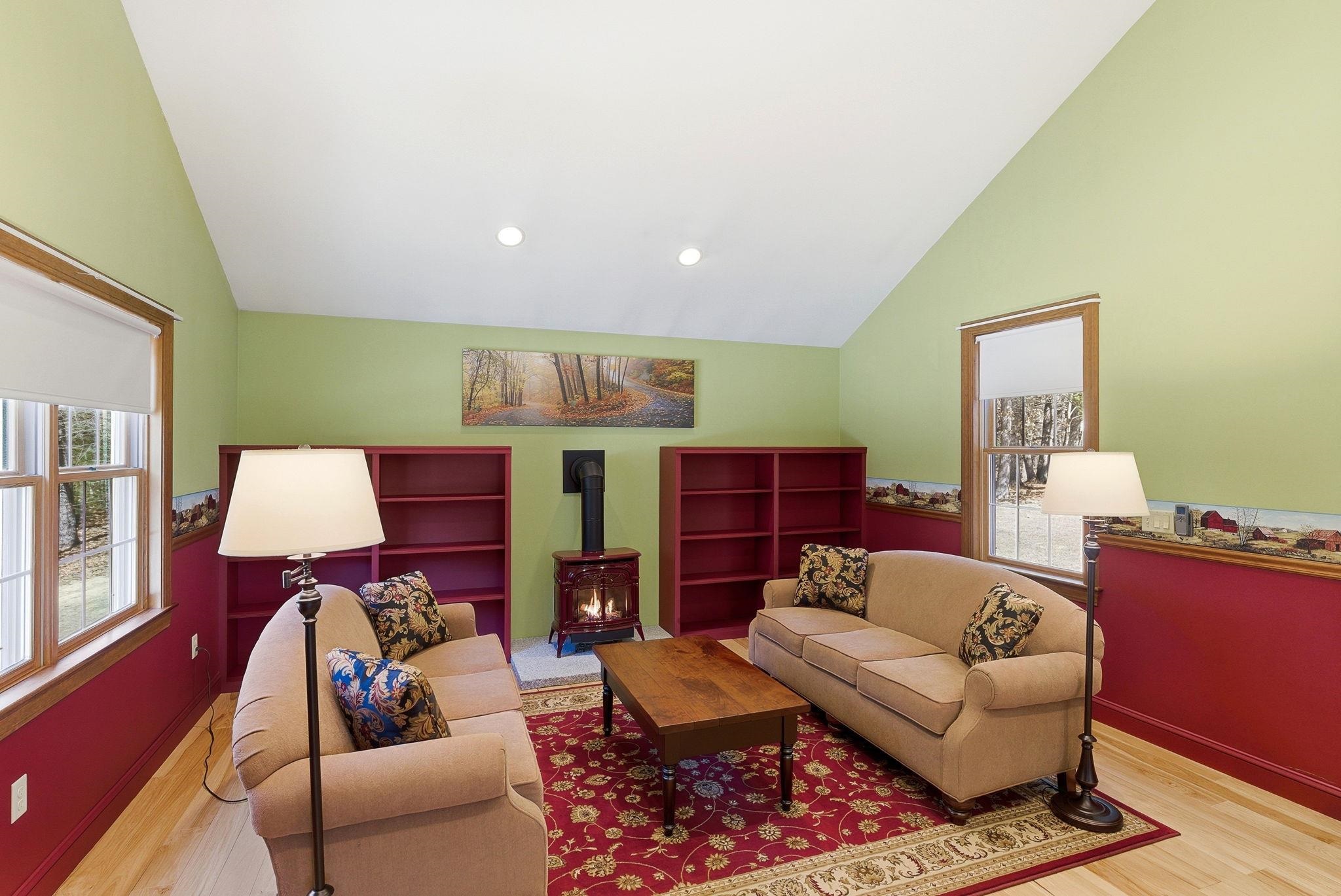 166 Amherst Street Amherst, NH 03031 - Photo 22 of 52