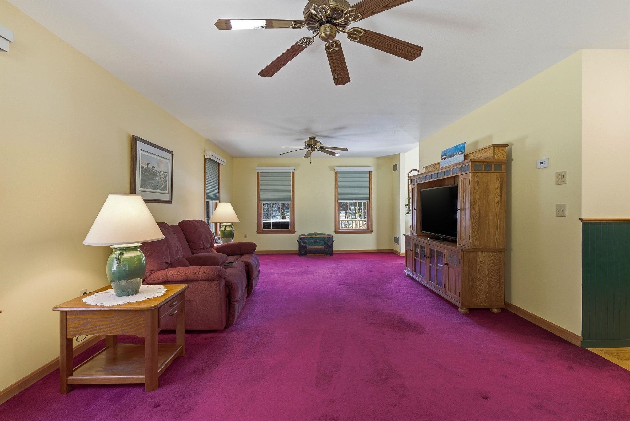 166 Amherst Street Amherst, NH 03031 - Photo 30 of 52