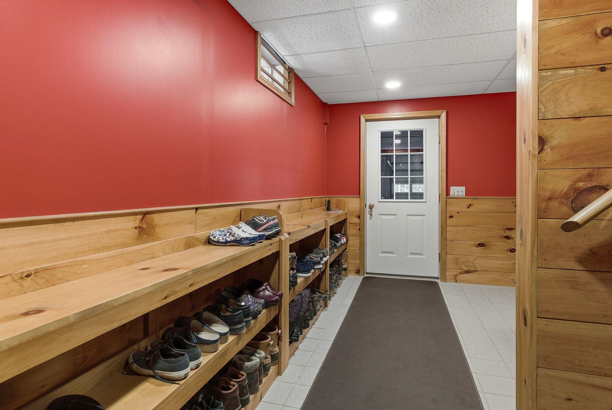 166 Amherst Street Amherst, NH 03031 - Photo 41 of 52