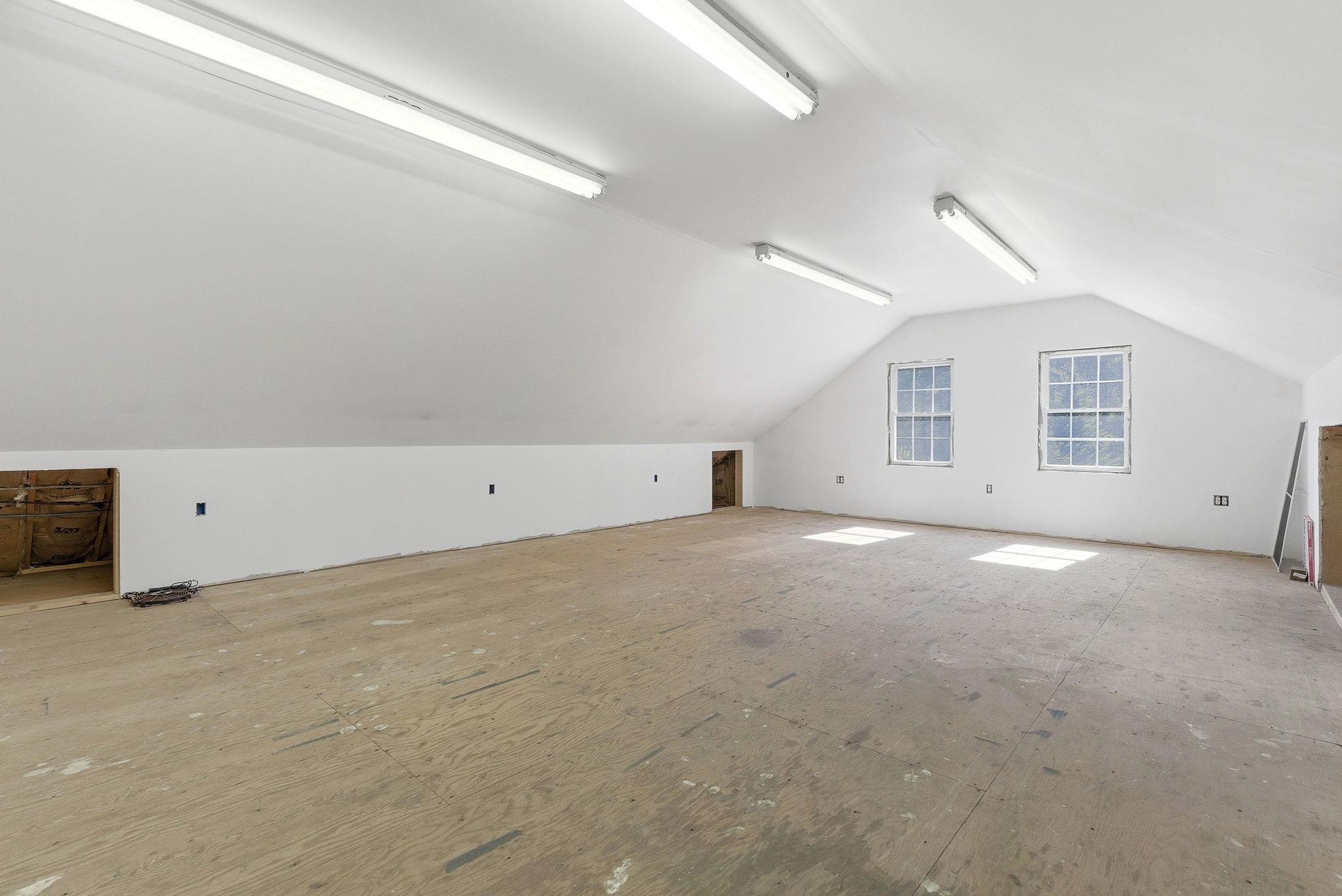 166 Amherst Street Amherst, NH 03031 - Photo 49 of 52