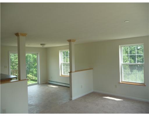 11 Susans Way Windham, ME 04062 - Photo 7 of 15 Dining Room.