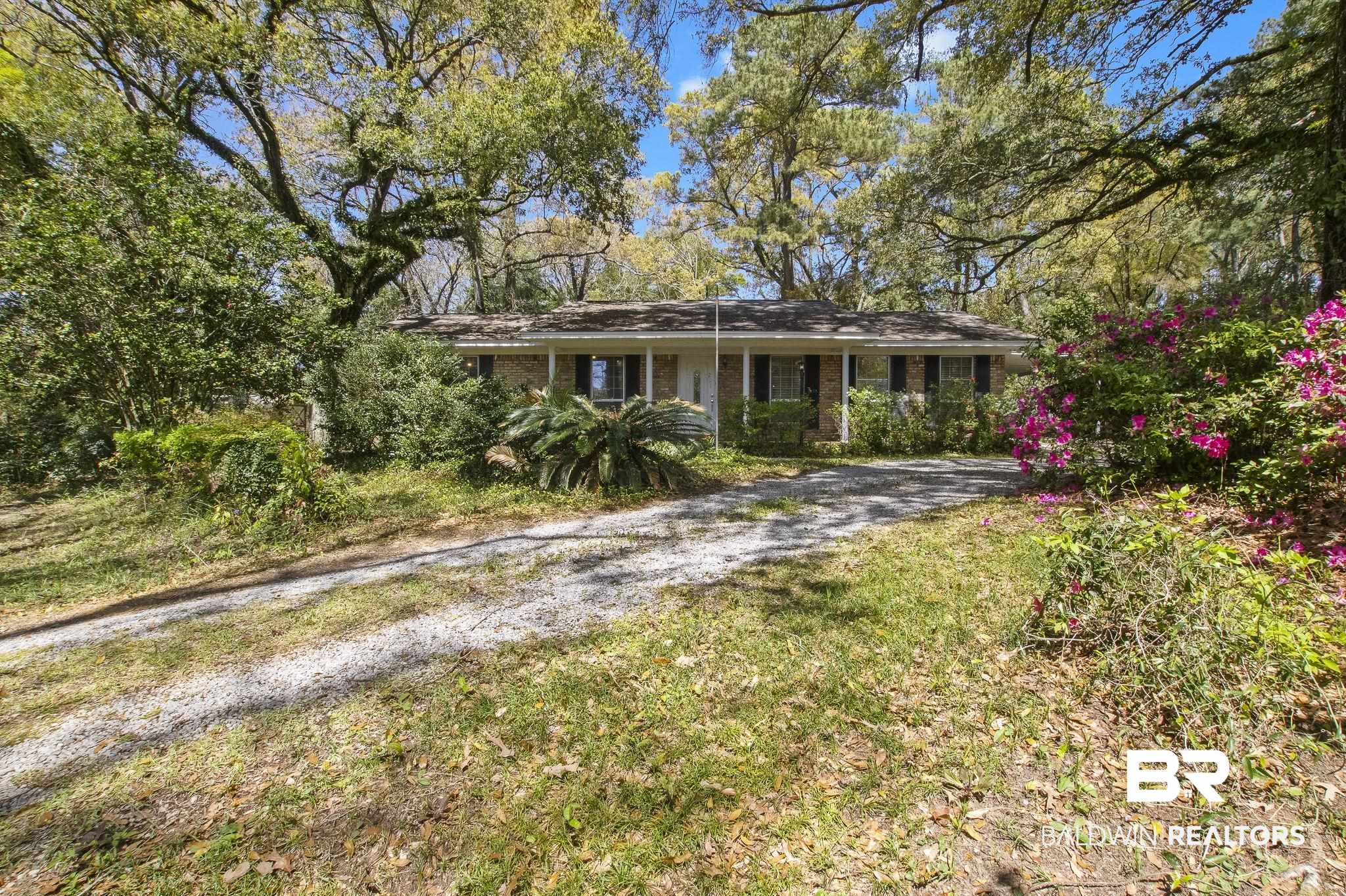 207 Beall Lane Daphne, AL 36526 - Photo 4 of 43