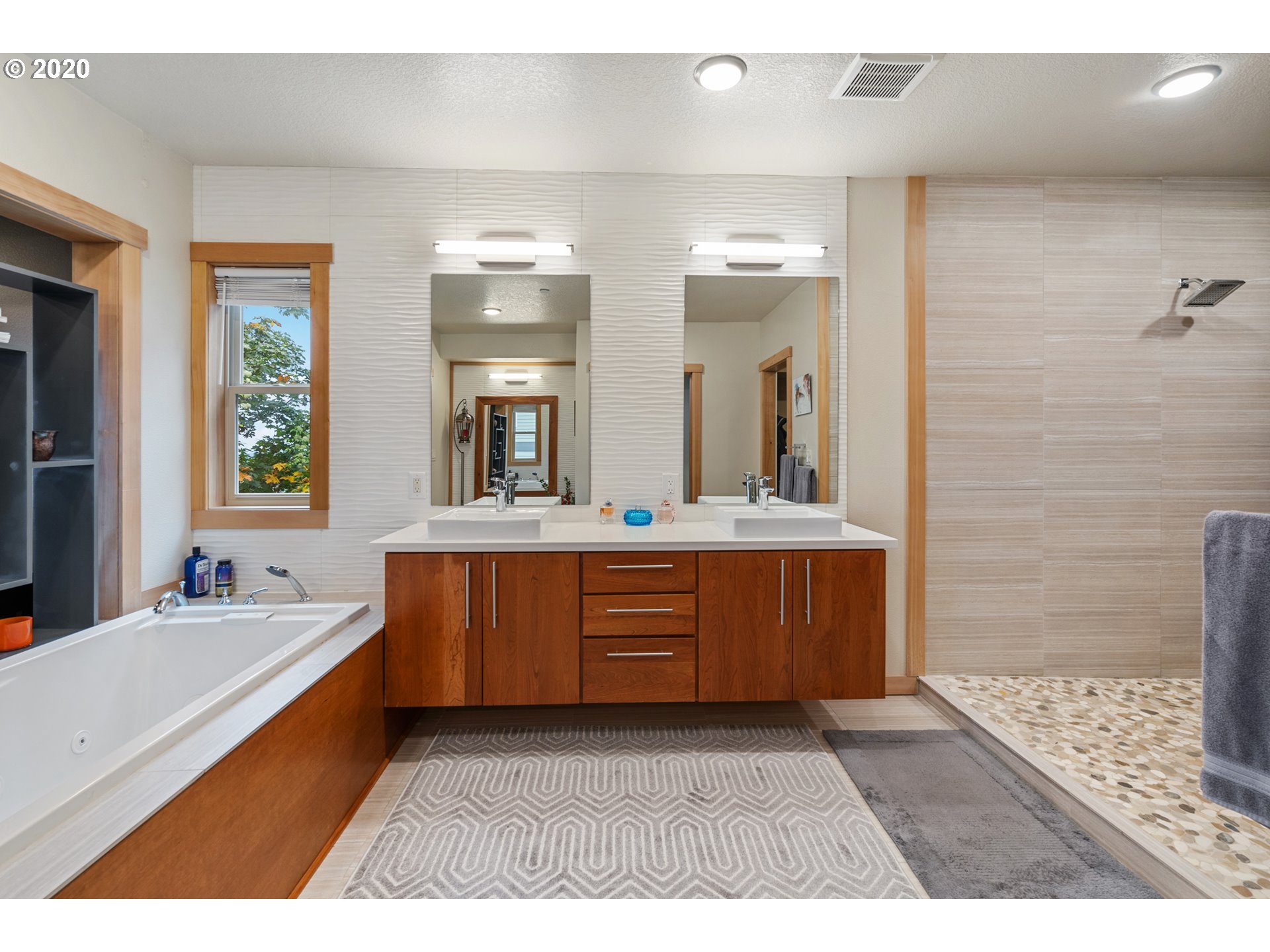 2868 Northeast Rocky Butte Road Portland, OR 97220 - Photo 24 of 32 Gallery Image 24