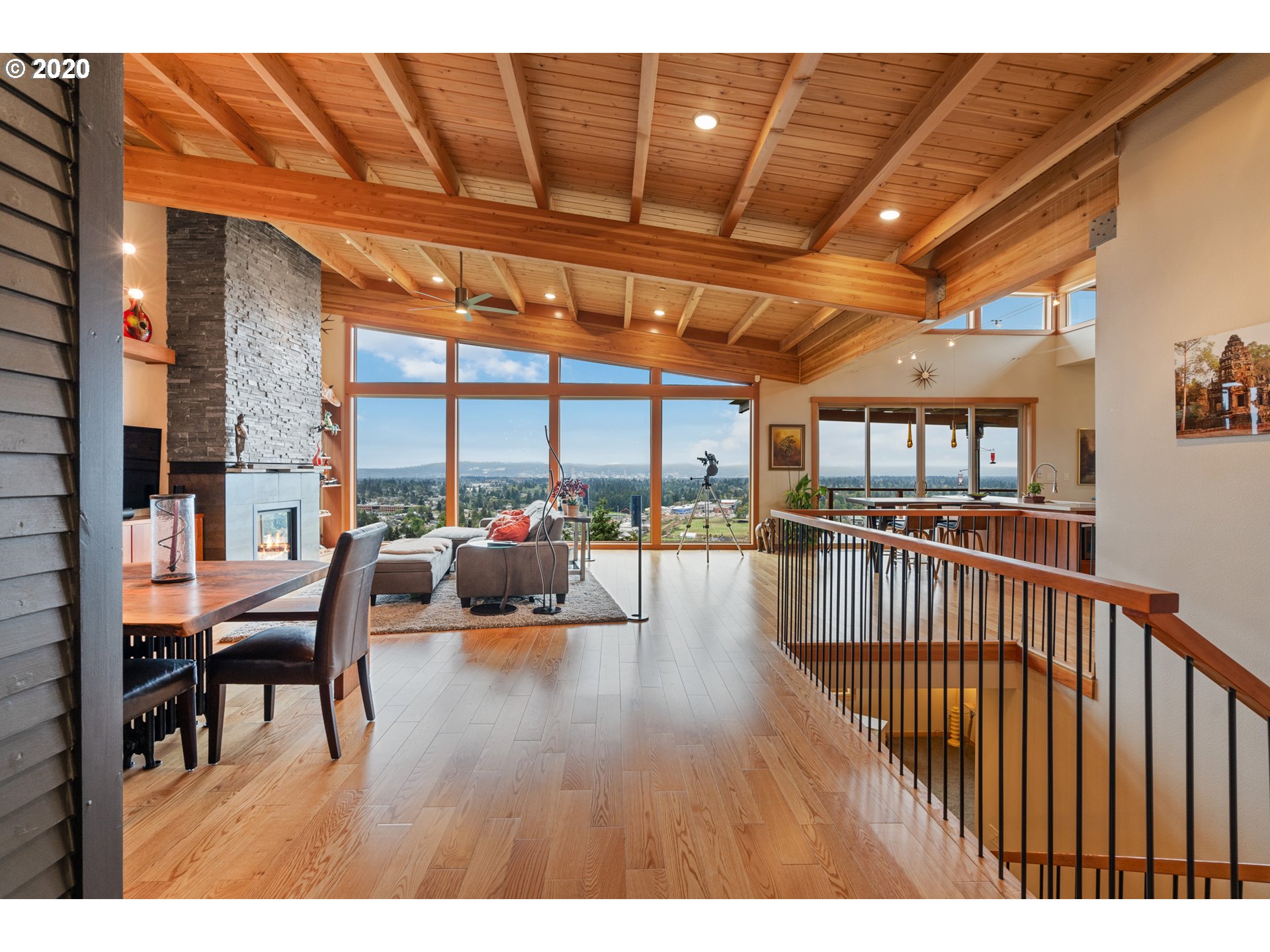 2868 Northeast Rocky Butte Road Portland, OR 97220 - Photo 5 of 32 Gallery Image 5