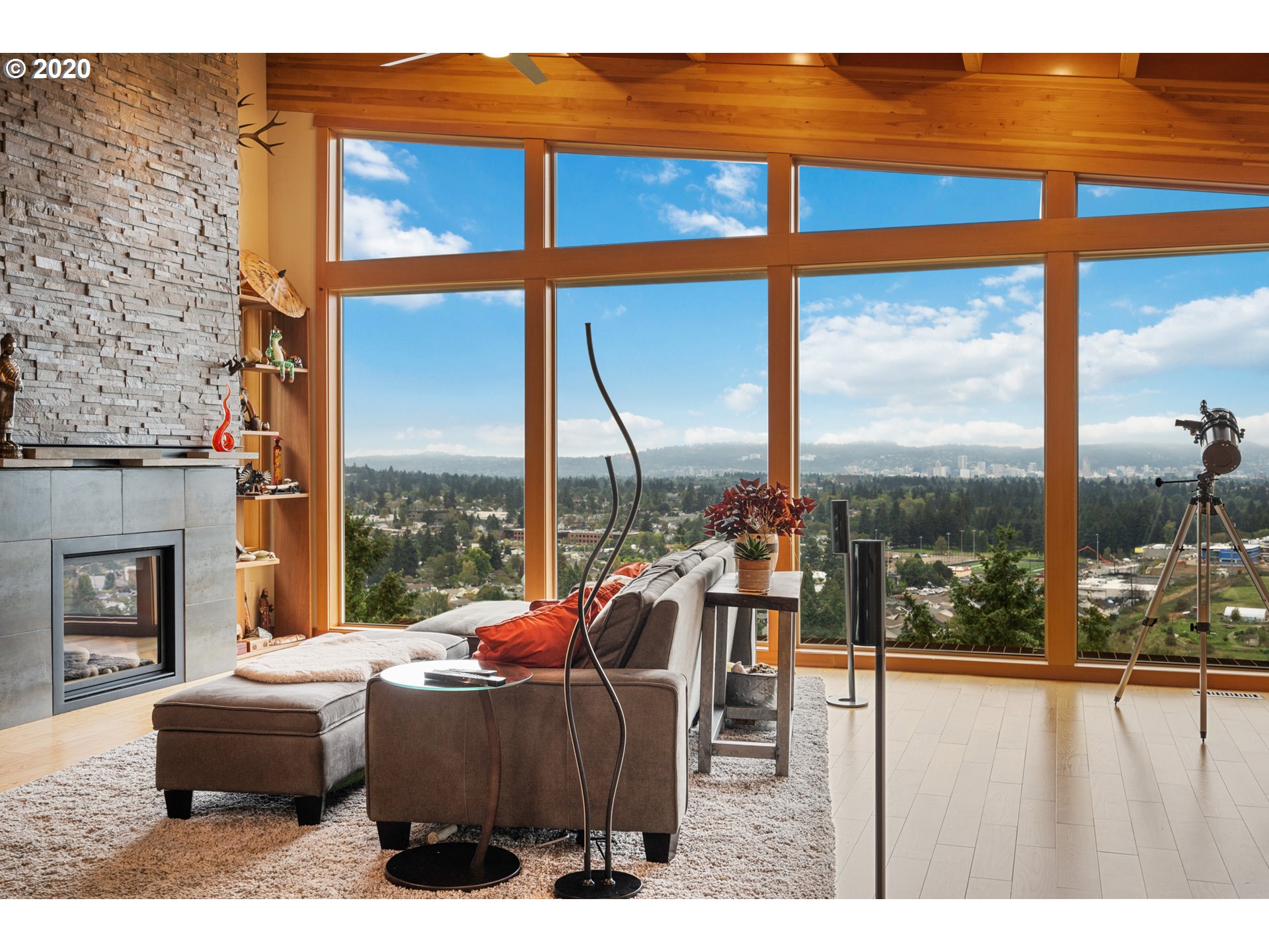 2868 Northeast Rocky Butte Road Portland, OR 97220 - Photo 6 of 32 Gallery Image 6