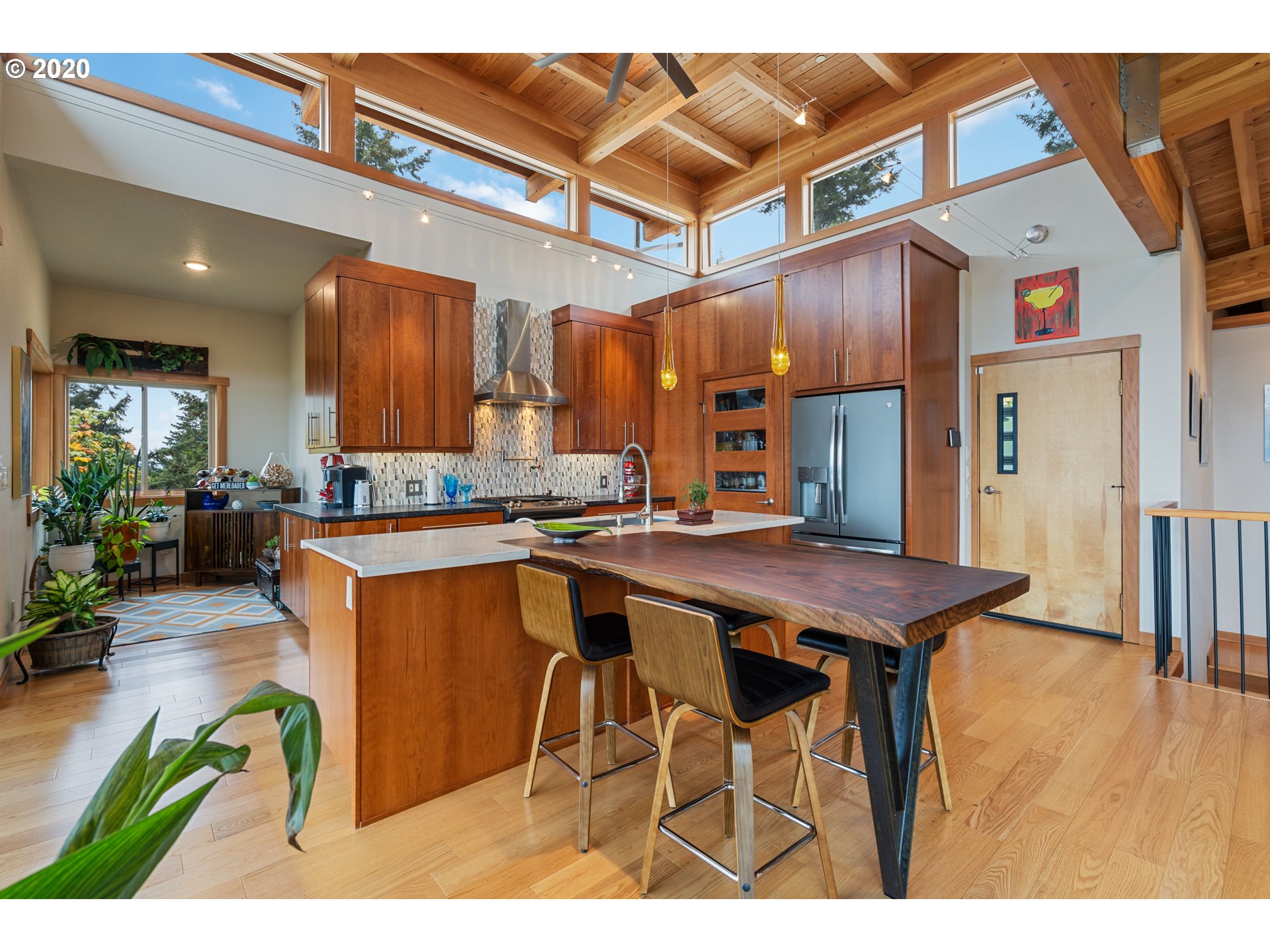 2868 Northeast Rocky Butte Road Portland, OR 97220 - Photo 9 of 32 Gallery Image 9