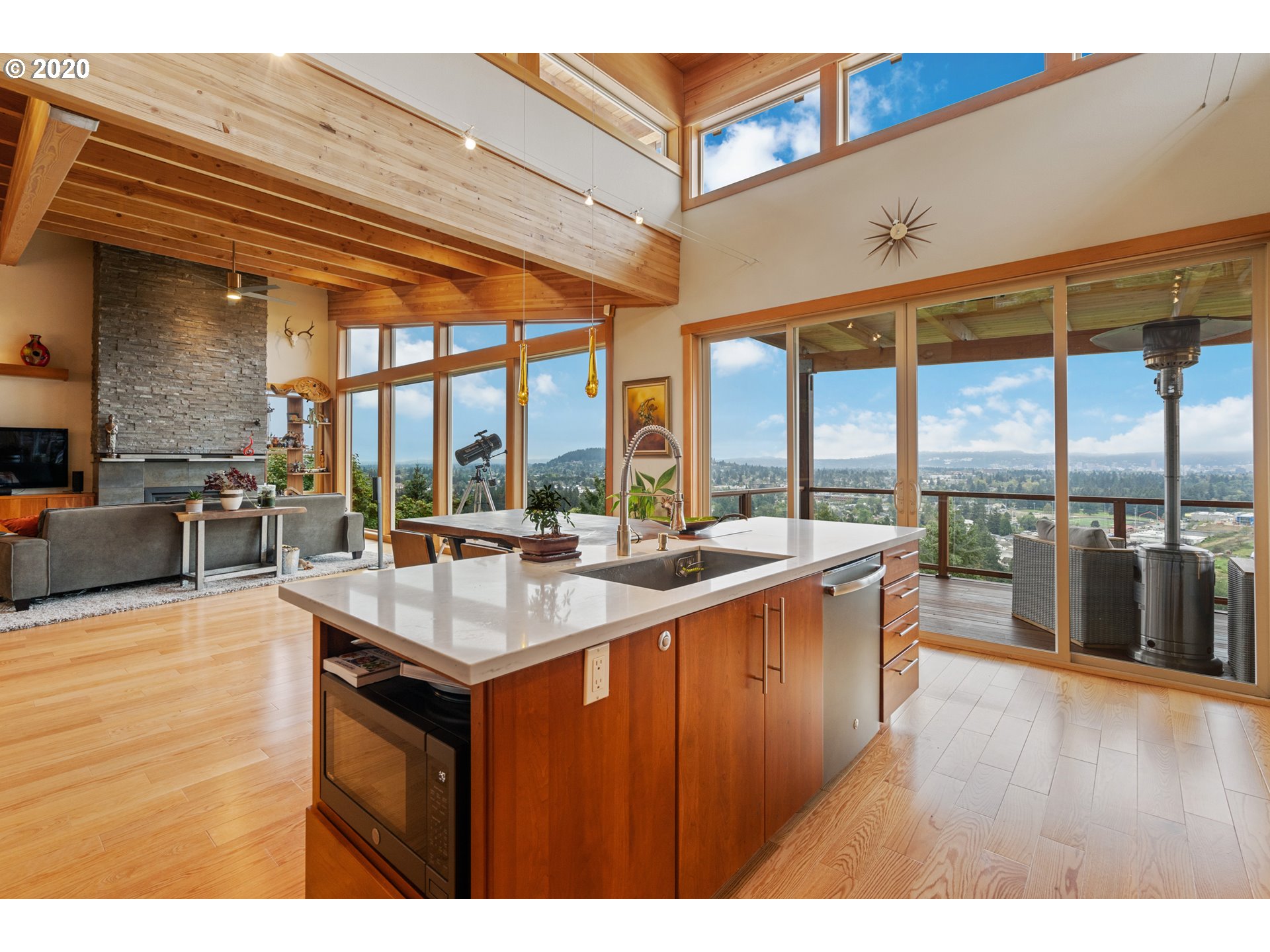 2868 Northeast Rocky Butte Road Portland, OR 97220 - Photo 10 of 32 Gallery Image 10
