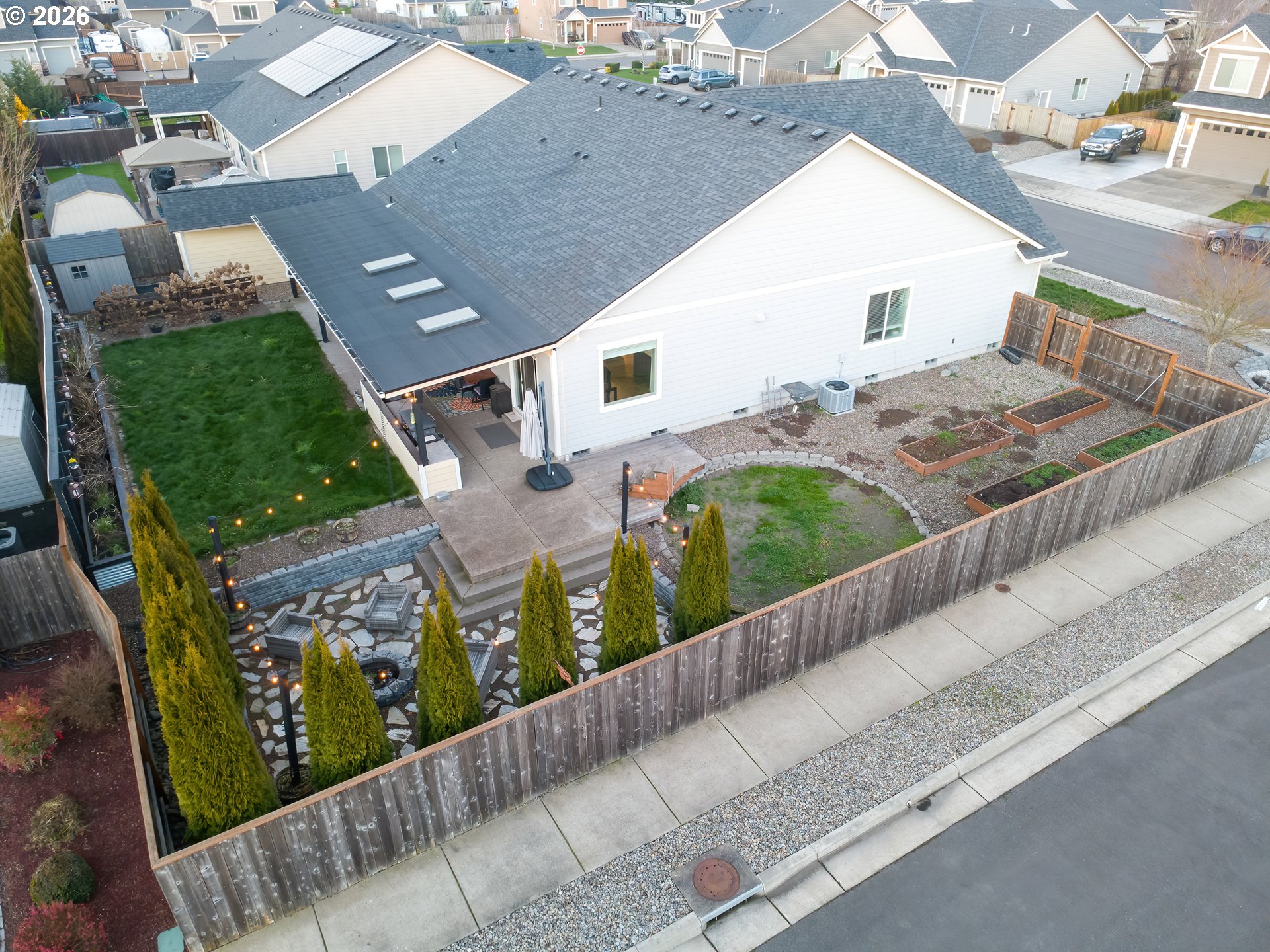 6284 Barker Street Albany, OR 97321 - Photo 3 of 44