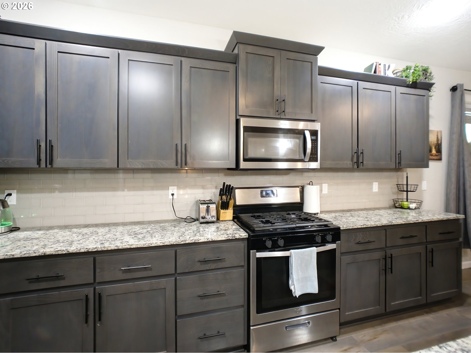 6284 Barker Street Albany, OR 97321 - Photo 35 of 44