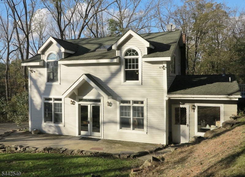 20 Musconetcong River Road Hampton, NJ 08827 - Photo 2 of 18