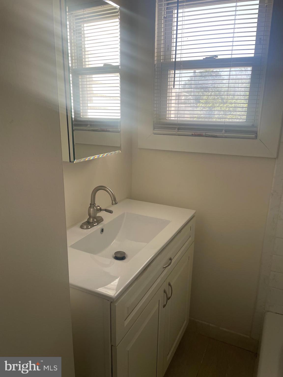 2118 Darby Road, Unit B Havertown, PA 19083 - Photo 4 of 7