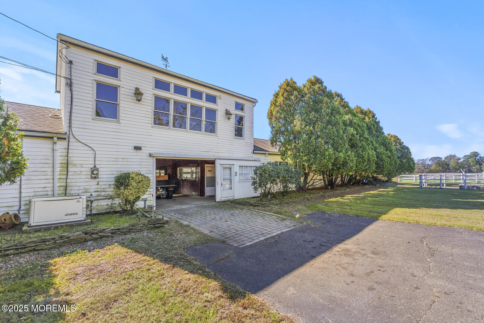 18 Schoolhouse Road Cream Ridge, NJ 08514 - Photo 107 of 136 a front view of a house with garden