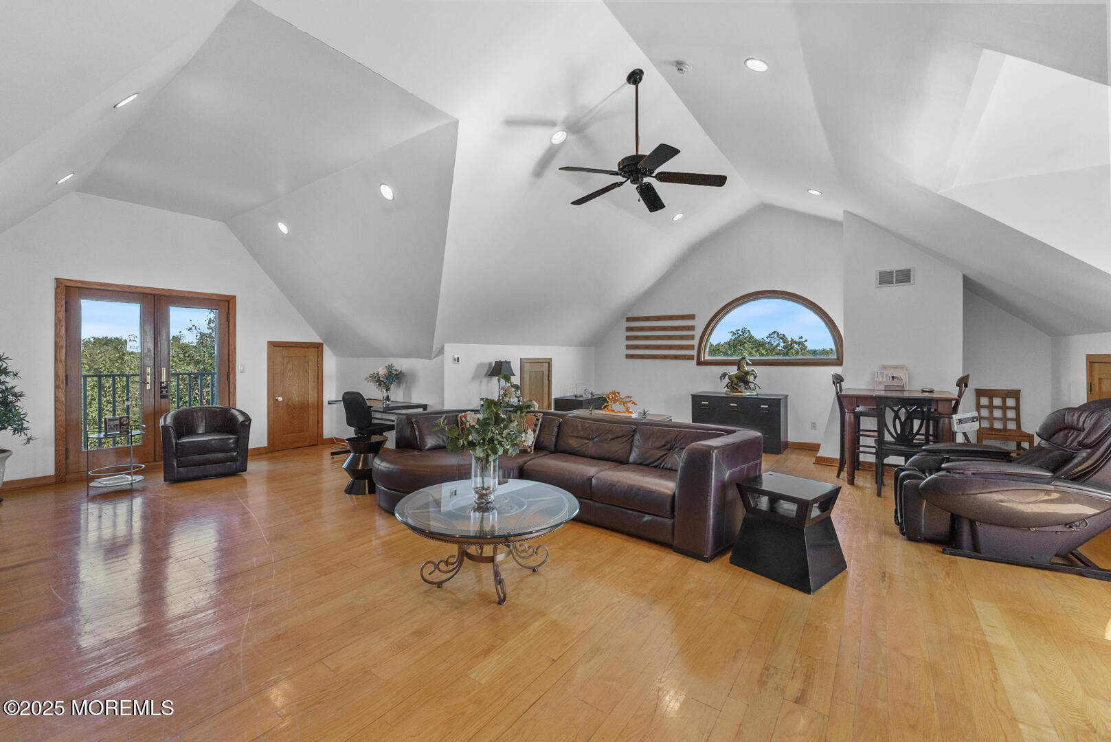 18 Schoolhouse Road Cream Ridge, NJ 08514 - Photo 112 of 136 DSC08798