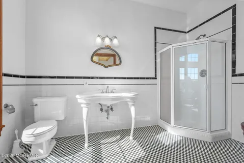 $3,500,000 | 18 Schoolhouse Road, Cream Ridge, NJ 08514