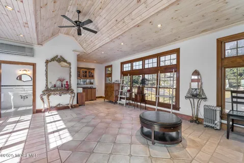 $3,500,000 | 18 Schoolhouse Road, Cream Ridge, NJ 08514