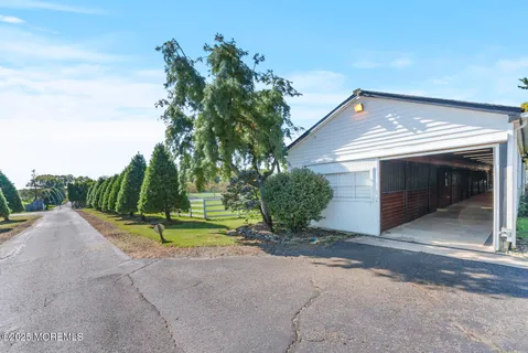 $3,500,000 | 18 Schoolhouse Road, Cream Ridge, NJ 08514