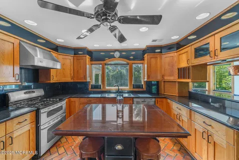 $3,500,000 | 18 Schoolhouse Road, Cream Ridge, NJ 08514