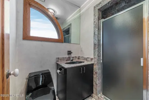 $3,500,000 | 18 Schoolhouse Road, Cream Ridge, NJ 08514