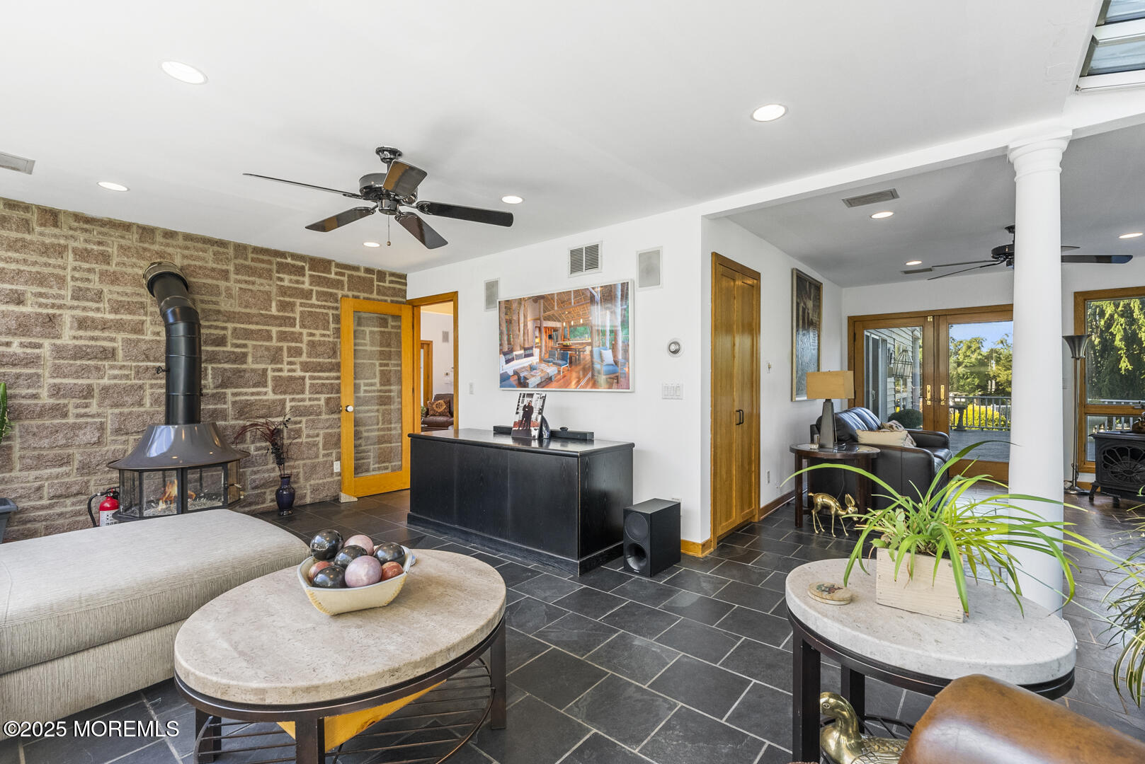 18 Schoolhouse Road Cream Ridge, NJ 08514 - Photo 6 of 136 DSC08608